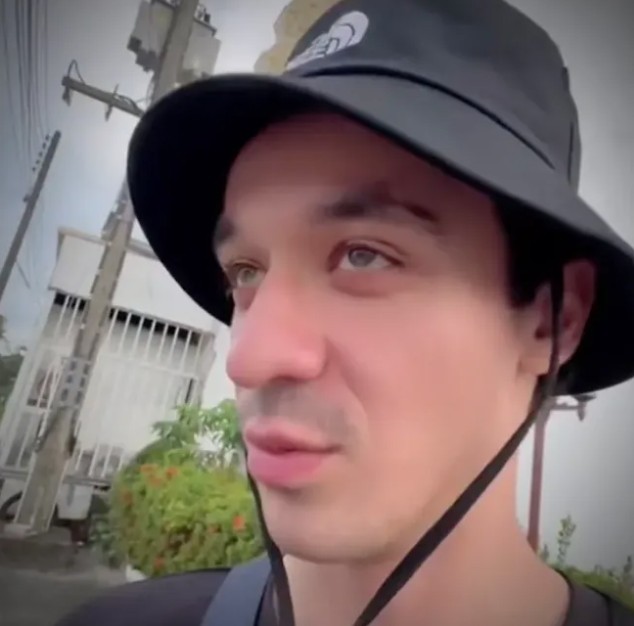 Трэш-блогер Дзугкоев сел на год в Таиланде за секс в пикапе