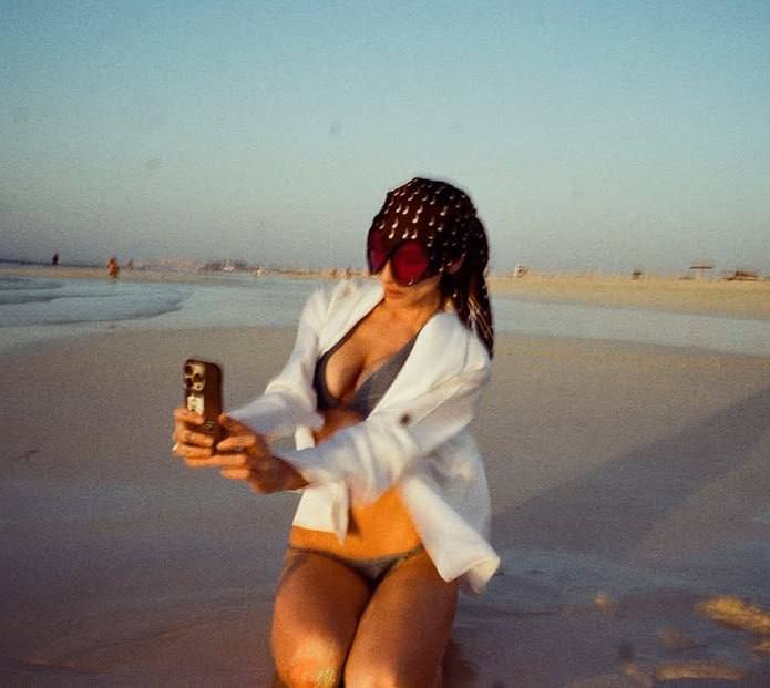 246 — Настя Ивлеева фото 18+