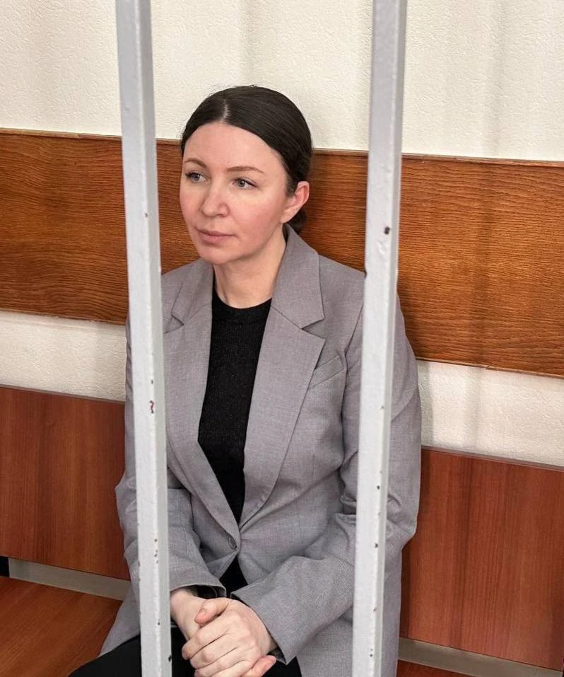 Стало известно, сколько Блиновская зарабатывает в колонии