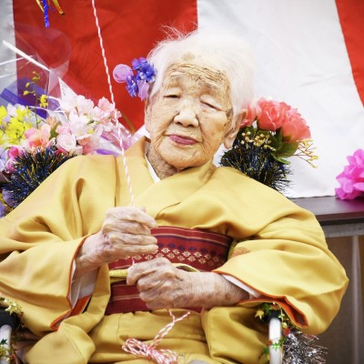 Японка Канэ Танака сегодня отмечает 119 День рождения