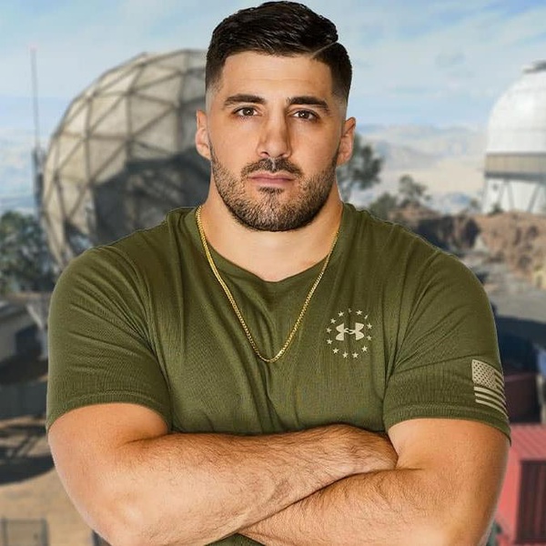 Стример, который осудил навязывание ЛГБТ-ценностей детям, возвратился ...